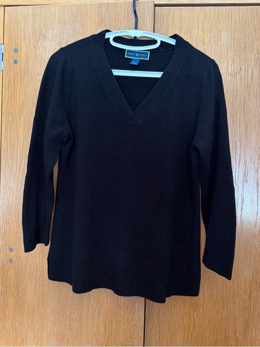 Karen Scott Black V-Neck Pullover Sweater